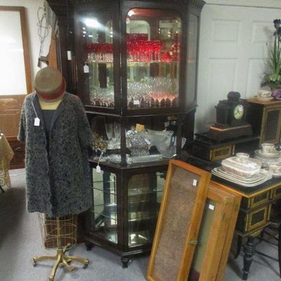 Assorted Antique Glassware, Baccarat, Art glass, Curio Cabinet