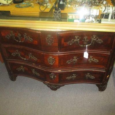 French Dresser