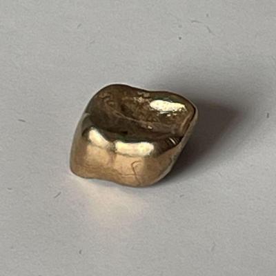 Dental Tooth Gold