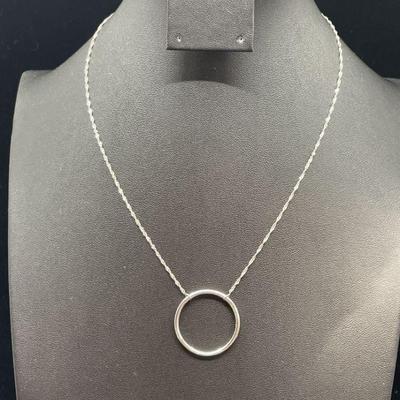 14K Gold Circle Necklace