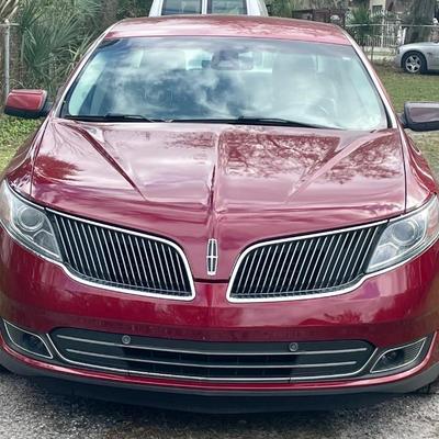 2015 Lincoln MKS only 64k Miles