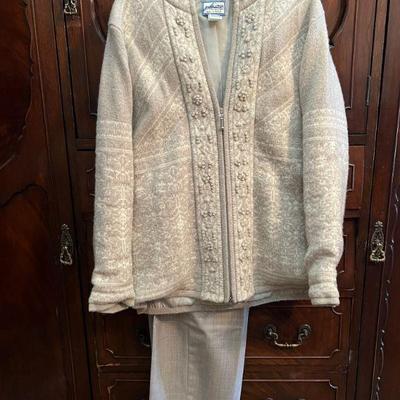 Vintage Pendleton zip sweater and pants size M