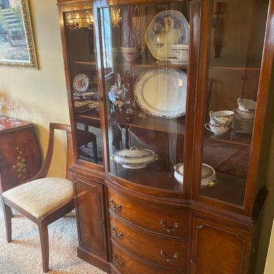 Vintage Mahogany Curio Cabinet. Wavy Glass