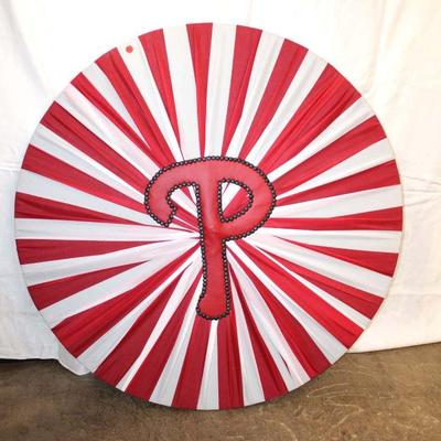 336: Philadelphia Phillies decorator 40" diameter wall art