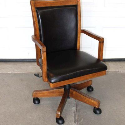 282: Contemporary oak leather style office chair approx. 24" w x 22" d x 38" h seat height 20"
