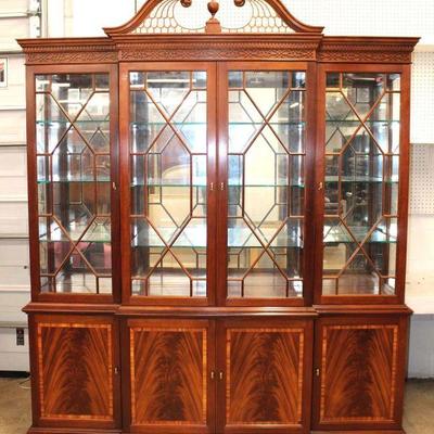 Lot 100: Beautifull Stickley 2pc 4 door china cabinet in the burl banded mahogany with fitted interior, glass shelves and lighted, door...