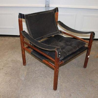269: Mid century modern rosewood frame with original leather seat approx. 26" w x 27" d x 28" h seat height 17"