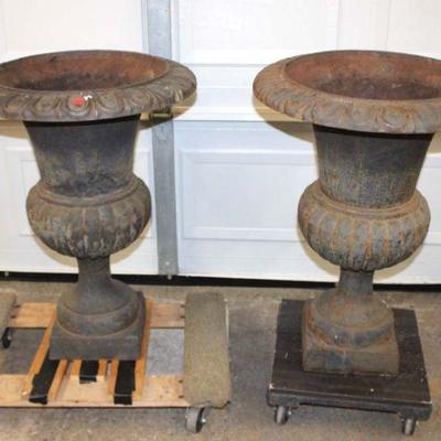 305: Pair of semi antique cast iron garden urns/planters approx. 22" diameter x 30" h