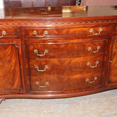 184: Vintage burl mahogany Chippendale style sideboard by John Stewart, top has issues approx. 68
