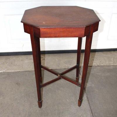 273: Antique solid mahogany stand, stretcher is broken approx. 18" w x 15" d x 29" h