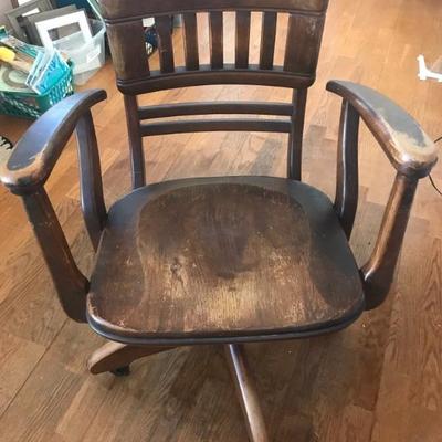 vintage office chair $65