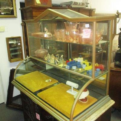 Victorian Steeple Nickel Display Case
