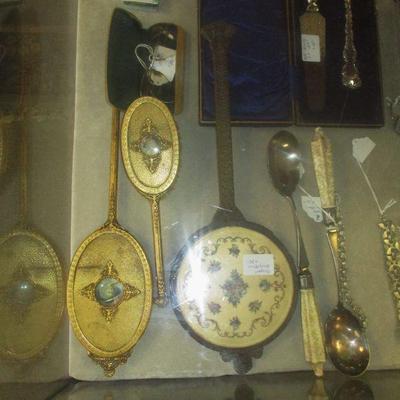French Vanity Items