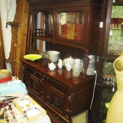 Carved Buffet with lions and swans