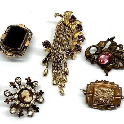 Antique Jewelry 