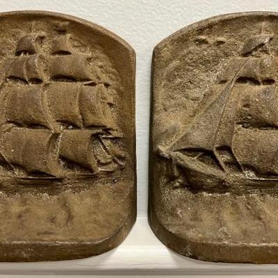 Ship doorstops 
