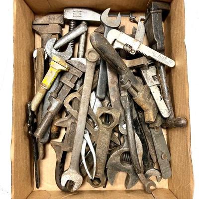 Antique wrenches 