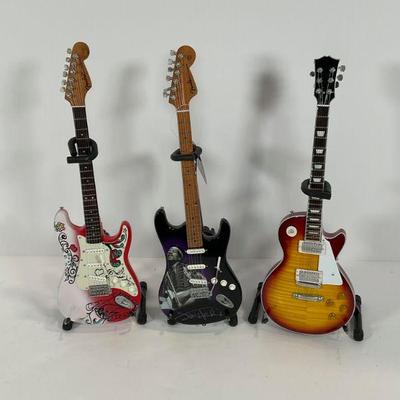 Jimmy Hendrix Mini Guitars
