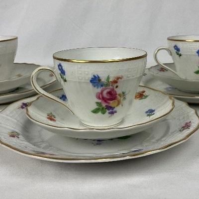 Vintage Hutschenreuther China Cups, Saucers & Luncheon Plates - Moritzburg