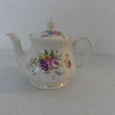 Vintage Windsor England Teapot