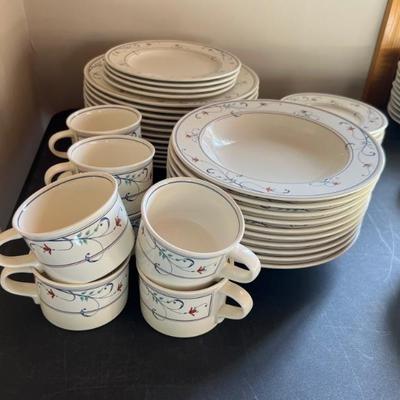 Mikasa Intaglio "Annette" Dish Set 