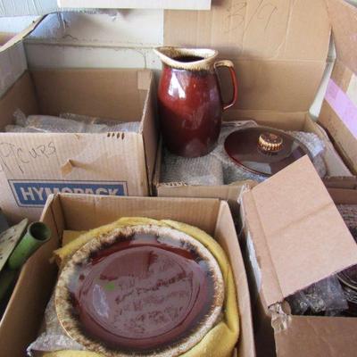 Hull Oven Proof pottery / many pieces 