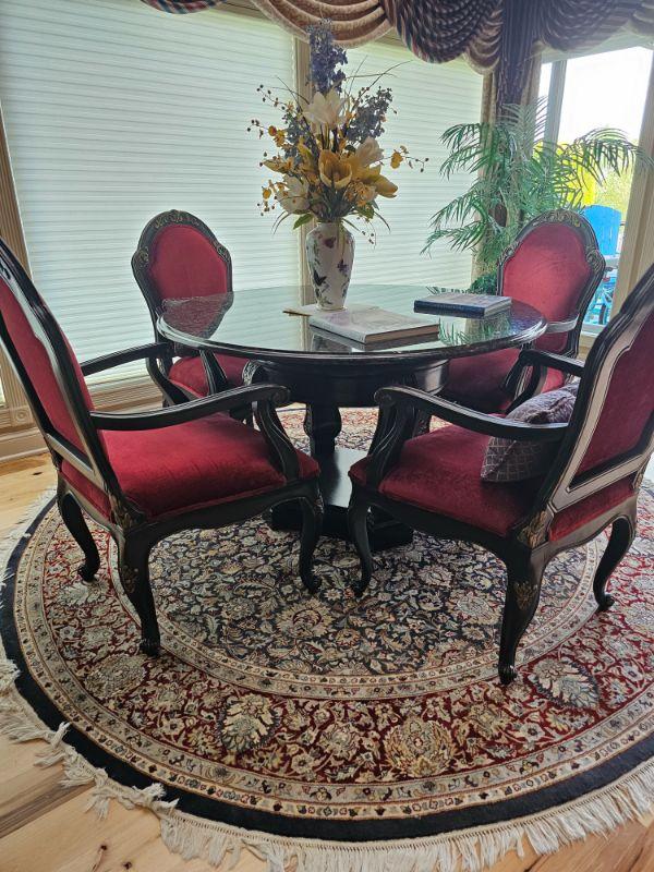 The Rusty Trunk LLC opens to "Rosie's" Estate Sale