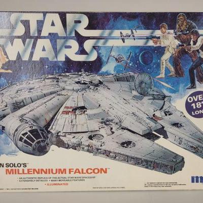 1979 MPC Millennium Falcon Star Wars Model Kit