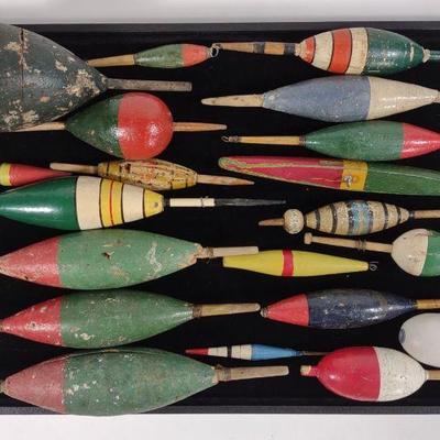 20 Vintage Painted Wood & Cork Fishing Floats
