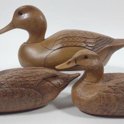 3 Decorative Faux Wood Ducks