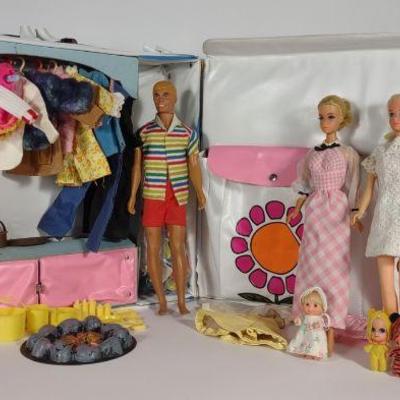 Vintage 1968-72 Ken & Barbie Dolls & Outfits