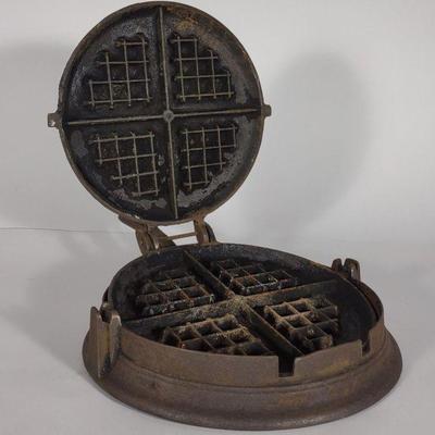 Antique A.G.P. Cast Iron Waffle Iron