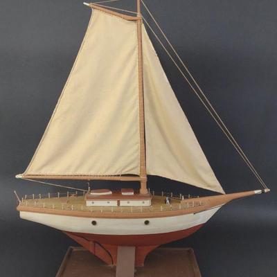 Sloop Pond Yacht Ship Model