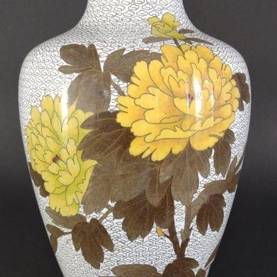 Chinese Cloisonne Yellow Chrysanthemum Vase