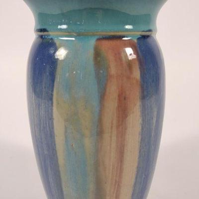 Early Hull Pottery Art Vase