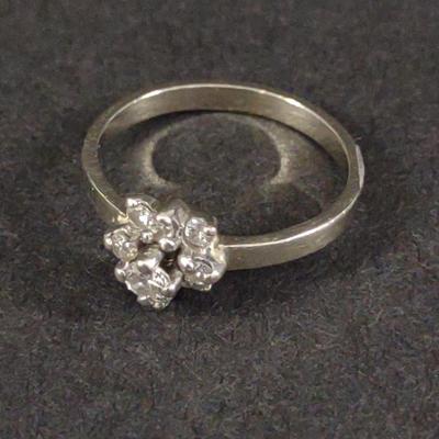 14K Gold & Diamond Cluster Ring