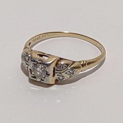 14K & 18K Yellow Gold Diamond Ring