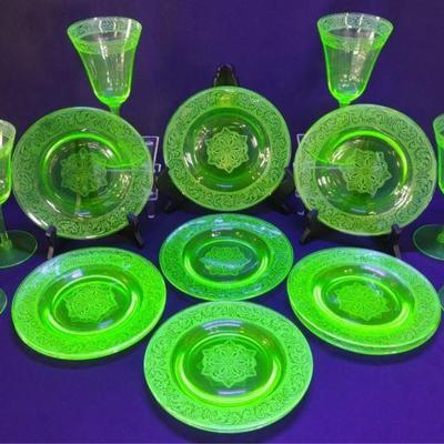 16 pc Uranium Etched Depression Glass Set