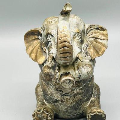 Vintage Metal Elephant Trinket Box
