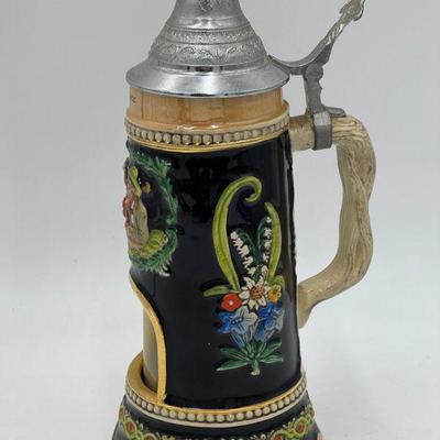 Beer Stein Music Box!
Music box plays music while ballerina spins, and the stein can also be drunk out of. Incredible. Video is currently...