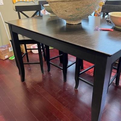 High Top Table with leaf