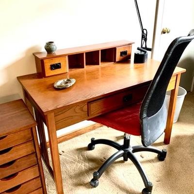 Student Desk 