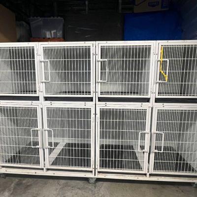 HTS001- Multiple Compartment Metal Kennel