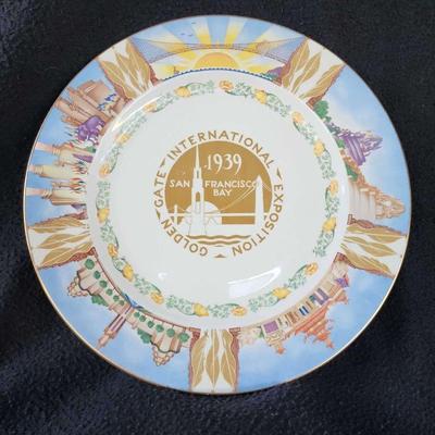 HTS216 - Vintage 1939 Golden Gate International Exposition Commermorative Plate