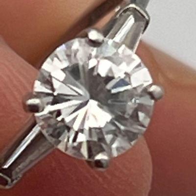 HTS502-1 Carat Diamond & Platinum Ring