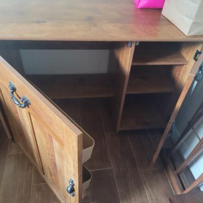 Sewing cabinet