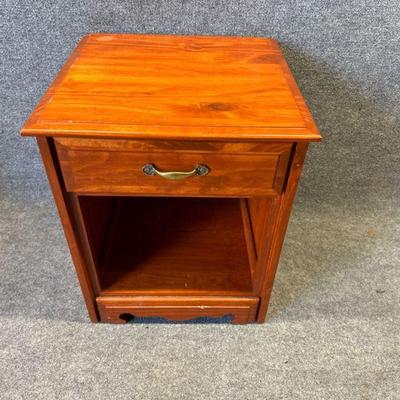 1 Drawer Nightstand