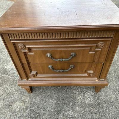 2 Drawer Nightstand