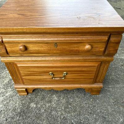 2 Drawer Nightstand