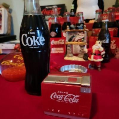 Miniature coke icebox music box!